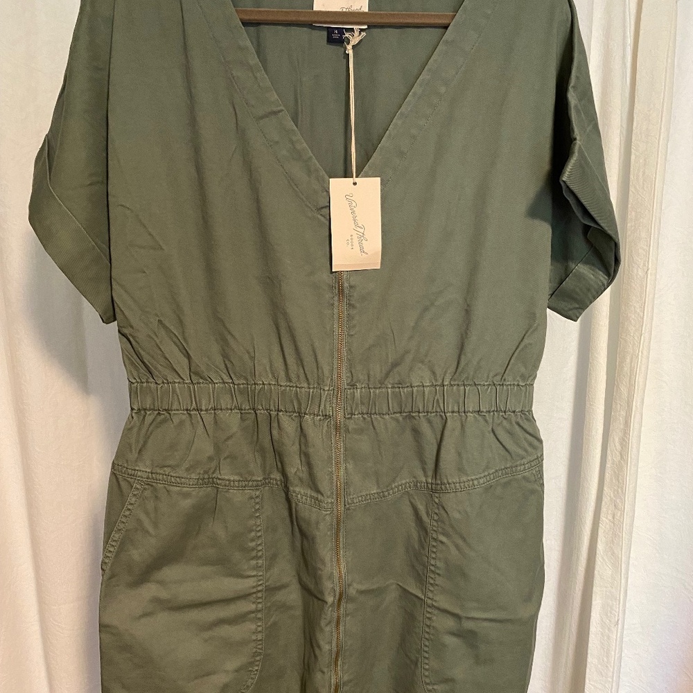 Universal Thread dress